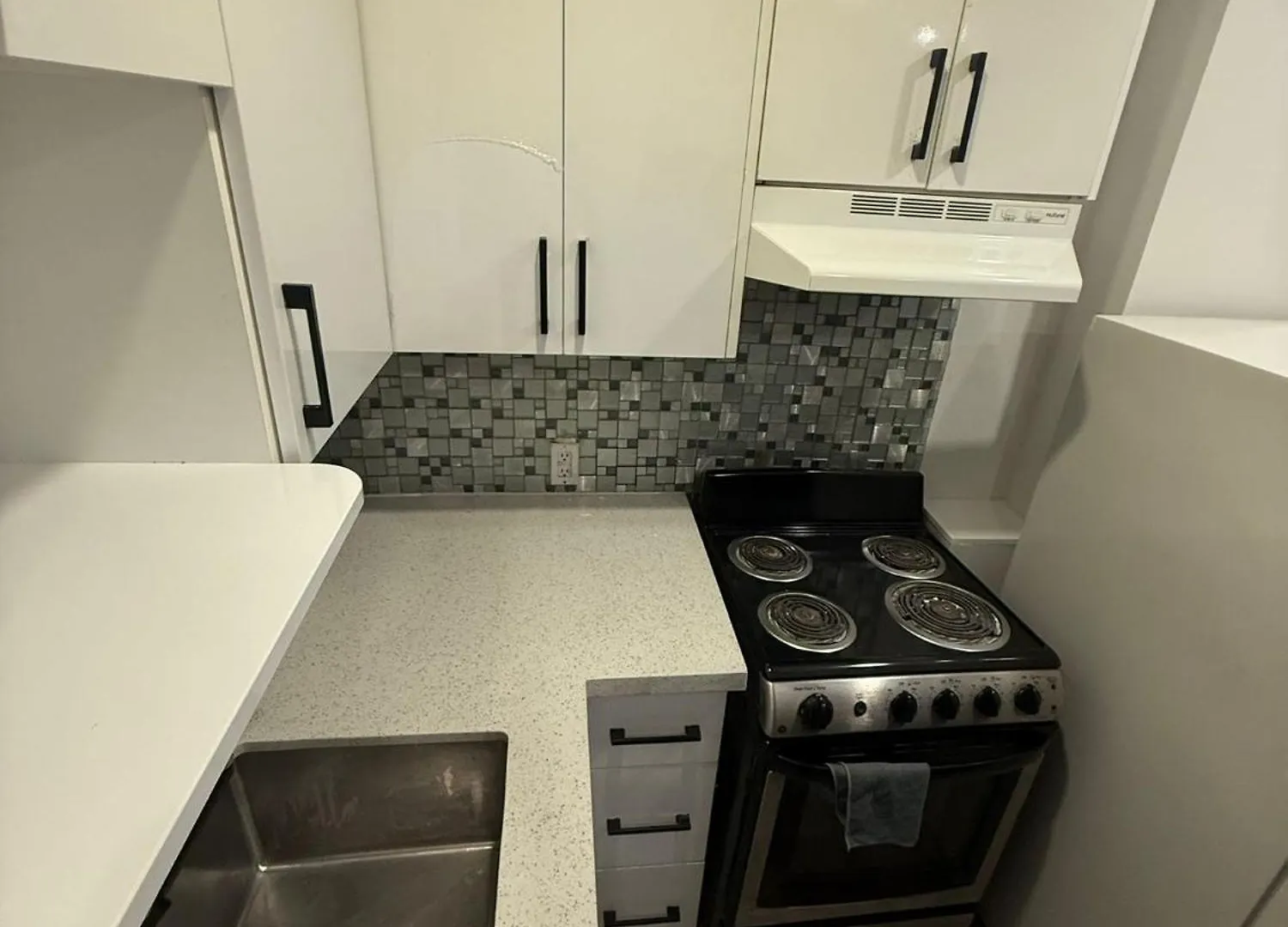 Accommodatie bij particulieren Budget Friendly Partitioned Room At Queen St- Ideal For Solo Travellers Toronto